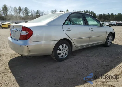 2002 Toyota Camry Le из США, поврежденный, VIN 4T1BE32K02U084676